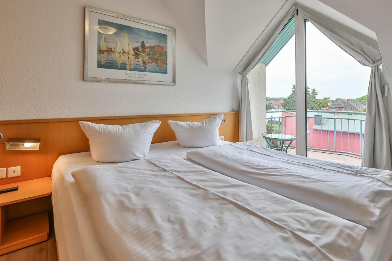 Ferienwohnung Bella ツェンピン エクステリア 写真